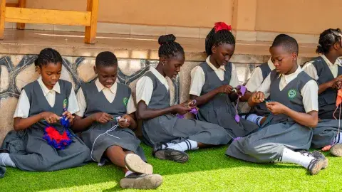 Knitting flowers, P.5