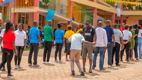 Pass the message (actions)