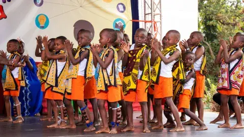 Dot com Era Production 2023 - P1 Creative