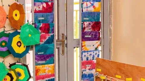 Tie and dye, Top class