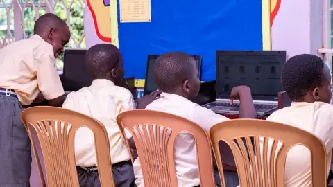 Online voting for new prefects